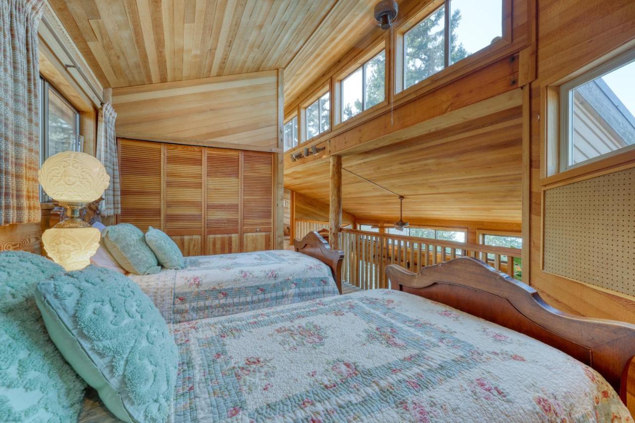 Seascape Lodge Freeland Екстериор снимка