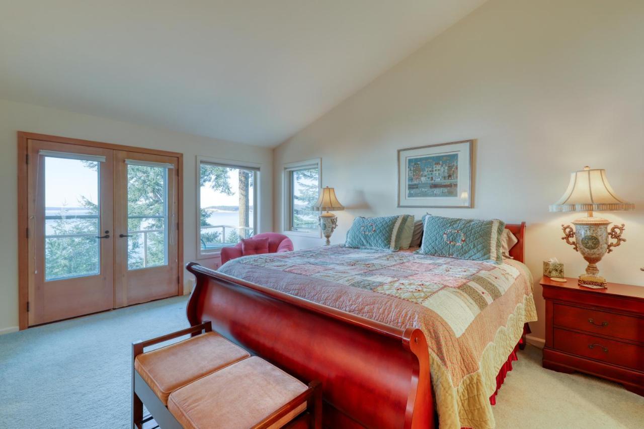 Seascape Lodge Freeland Екстериор снимка